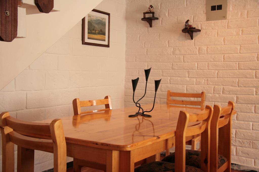 Apartamentos Los Quipus Quito Room photo
