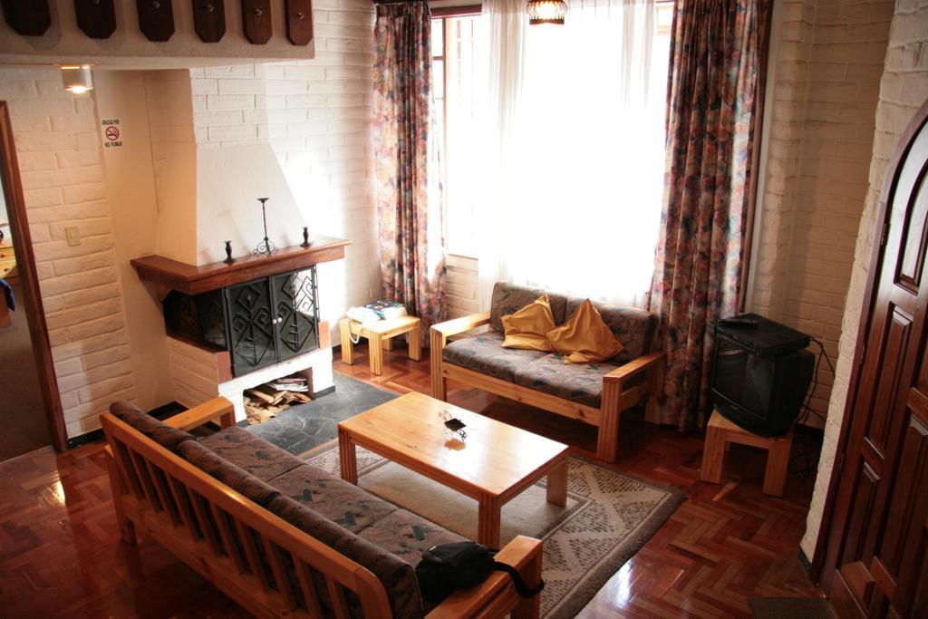 Apartamentos Los Quipus Quito Room photo